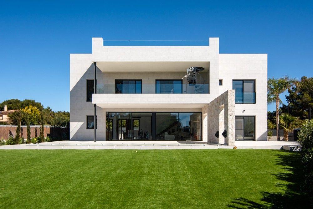 Villa 1. Meereslinie – Neubau Villa in Puig den RosVilla zum verkauf in Maioris-Puig de Ros (Llucmajor)